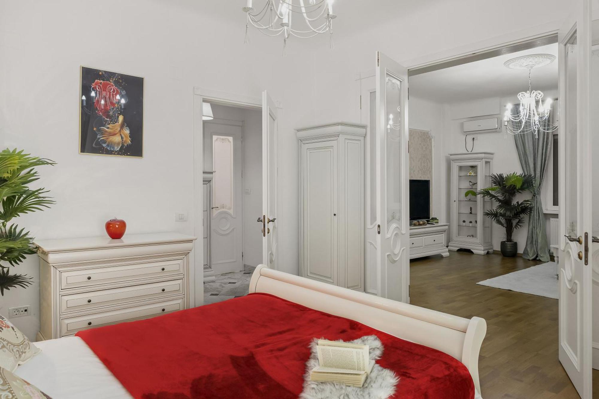 Sweet Luxury Three Rooms Apartment City Center Universitate Bucharest Exterior photo