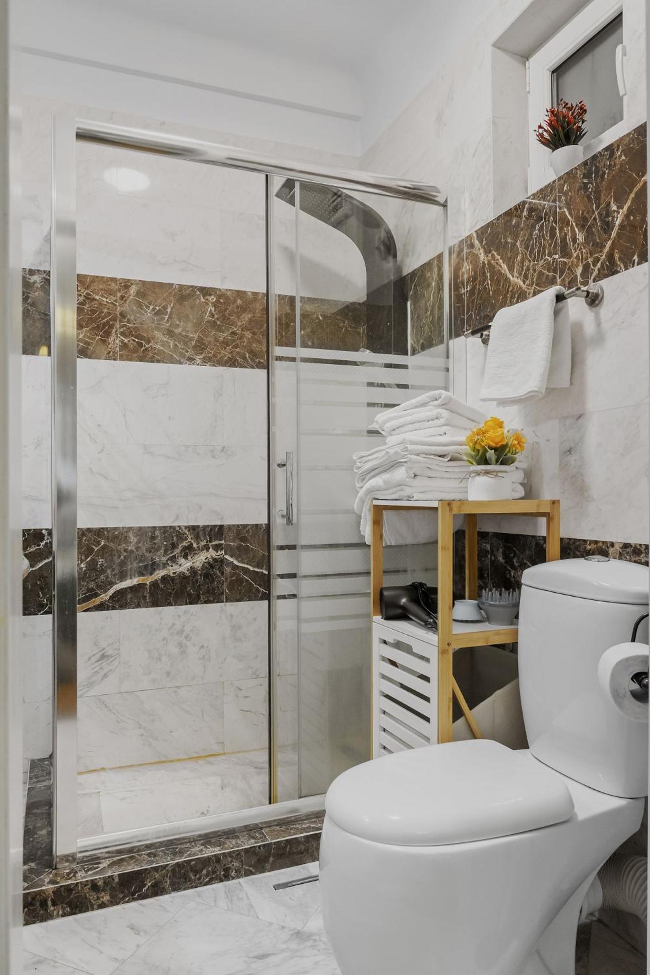 Sweet Luxury Three Rooms Apartment City Center Universitate Bucharest Exterior photo