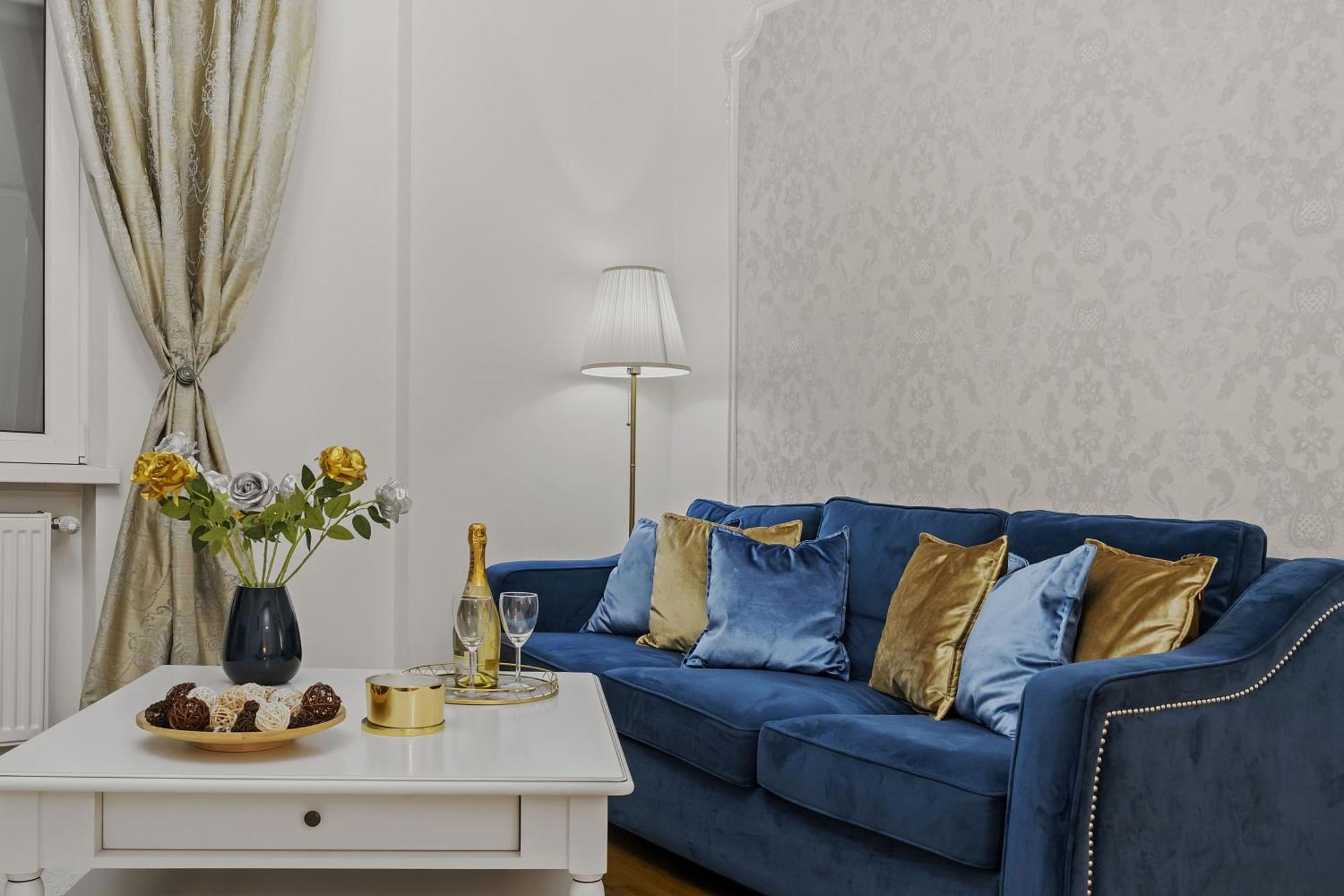 Sweet Luxury Three Rooms Apartment City Center Universitate Bucharest Exterior photo